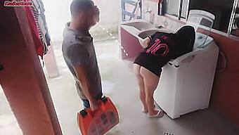 A White Married Housewife Offers Her Butt To The Washing Machine Repairman While Her Husband Is Away, In A Bdsm-Themed Scenario