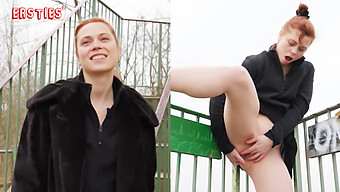 Sarah K'S Public Solo Play: German Amateur In Hd